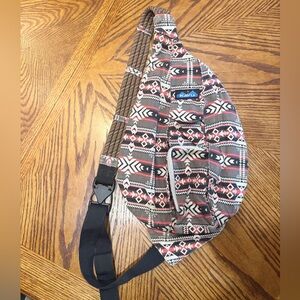 Kavu Aztec-Pattern Rope Sling Bag in Gray, Red, White